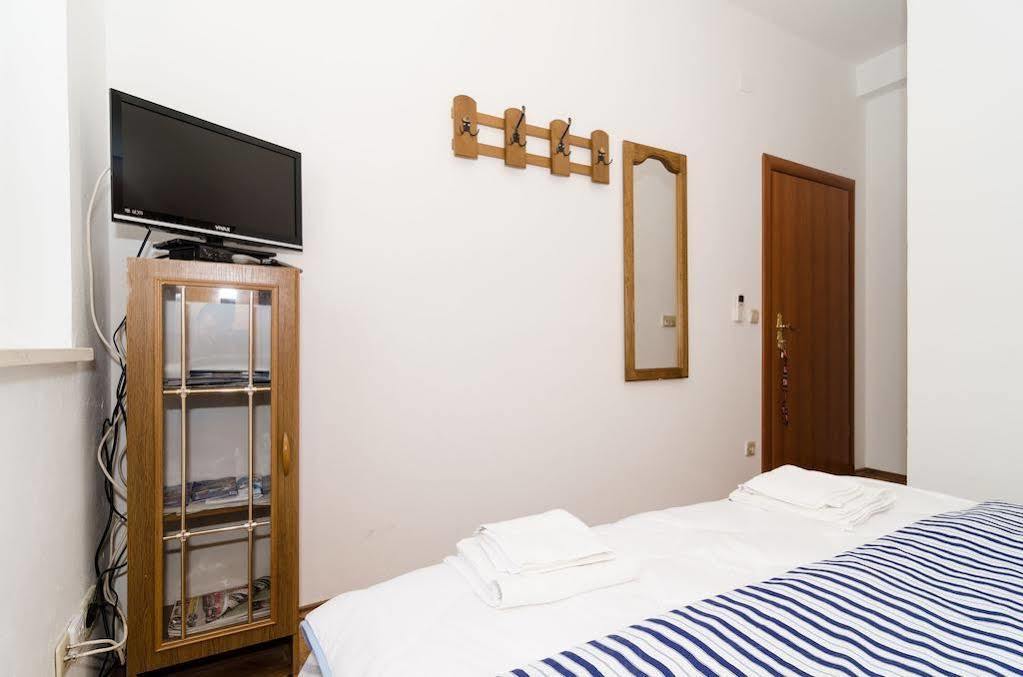 Guest House Kalauz Dubrovnik Exterior photo
